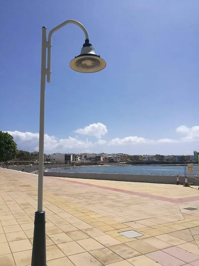 Arinaga Beach & Pool Apartment