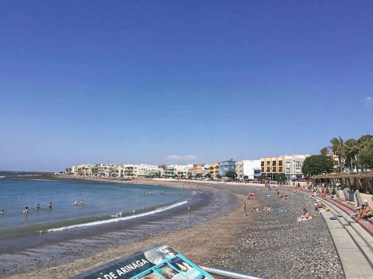 Arinaga Beach & Pool Apartment