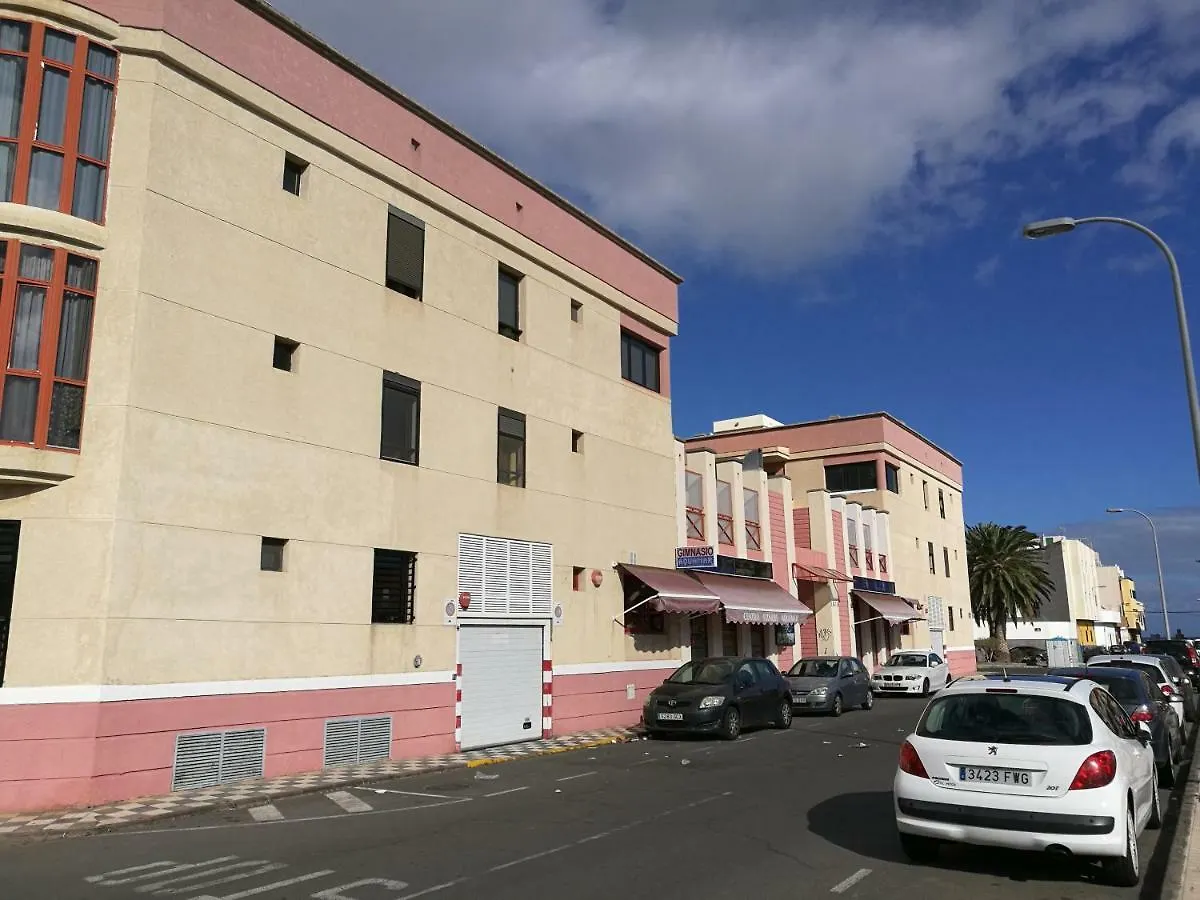 Arinaga Beach & Pool Apartment